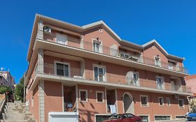 Dina Apartments Argostoli
